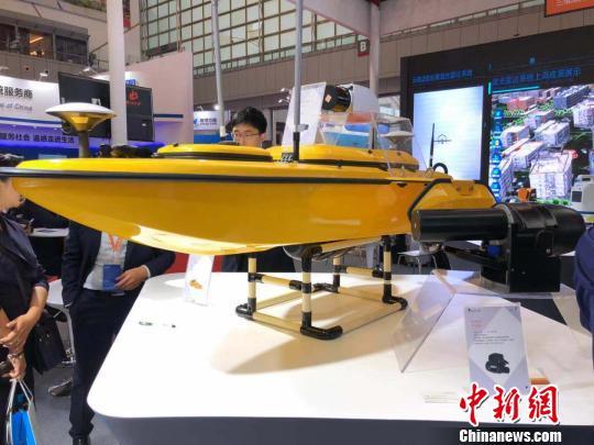無人(rén)機(jī)無人(rén)船(chuán)加入中國(guó)測繪裝備“大(dà)軍”