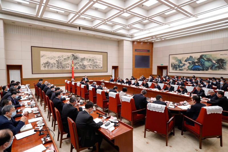 李克強主持召開(kāi)各民(mín)主黨派中央全國(guó)工(gōng)商聯負責人(rén)和(hé)無黨派人(rén)士代表座談會(huì)