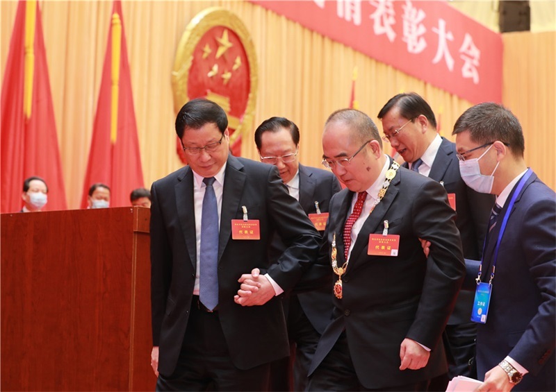 牢記囑托感恩奮進、弘揚偉大(dà)抗疫精神！今天，湖(hú)北(běi)隆重舉行(xíng)這(zhè)場(chǎng)表彰大(dà)會(huì)