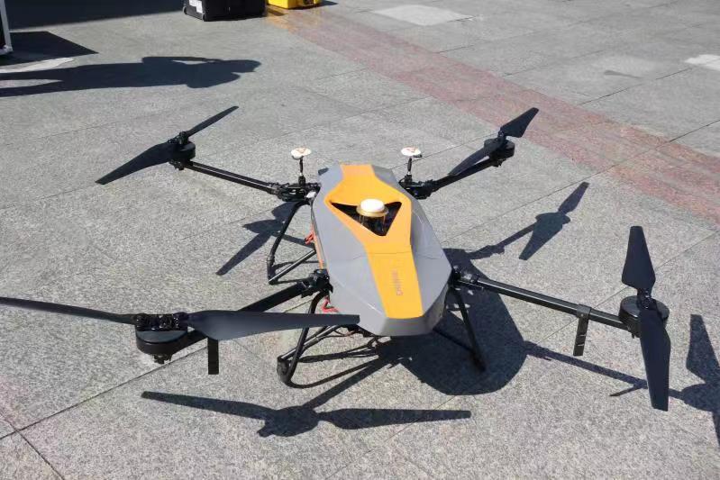 無人(rén)機(jī)